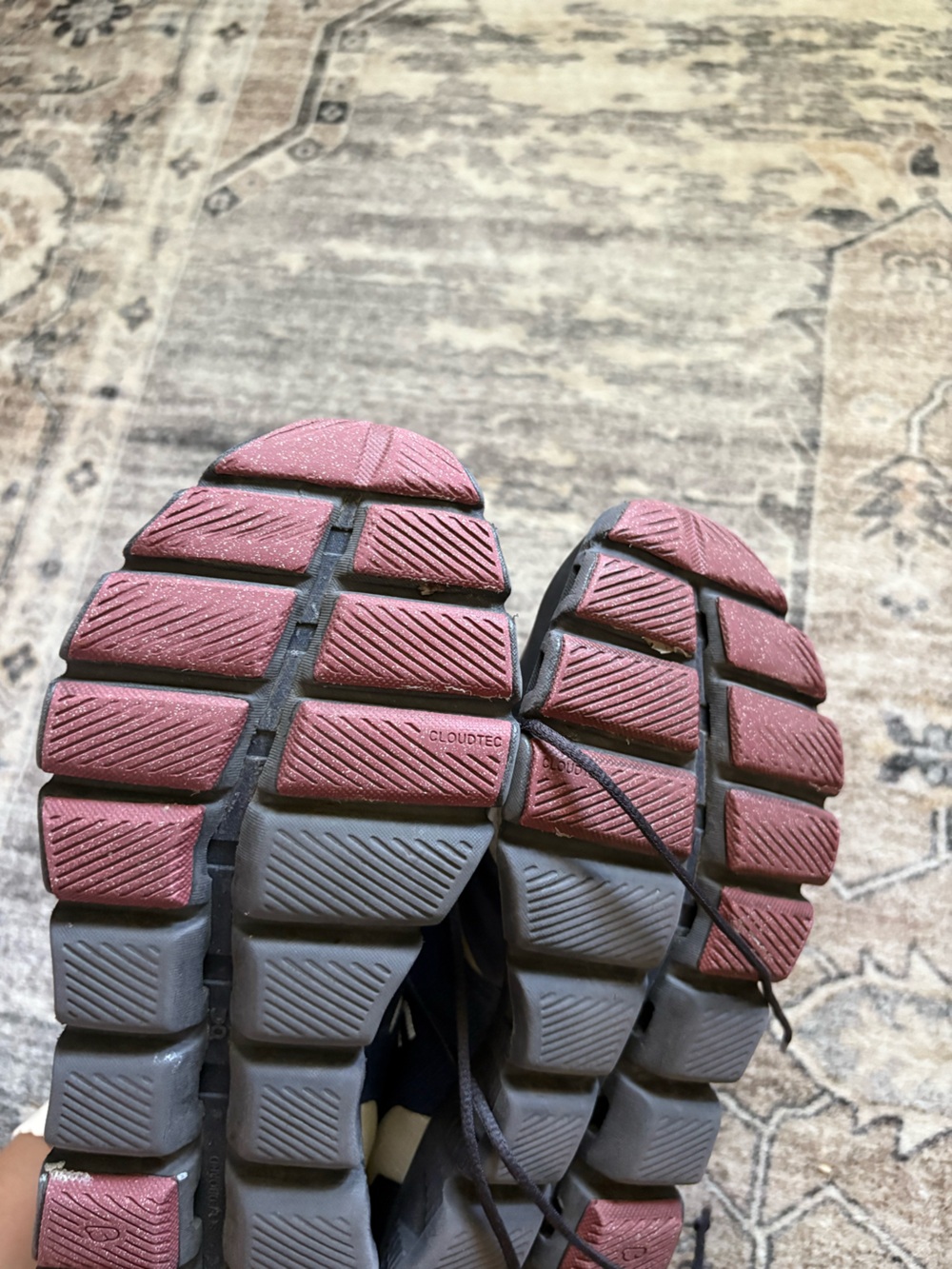 On Cloud X Shift Swiss running shoes size 9.5 Navy Ink Cherry Translucent Monom - Picture 8 of 9